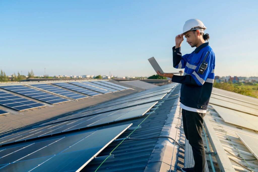 How Solar PV Installation Can Cut Your Manchester Home Energy Bills